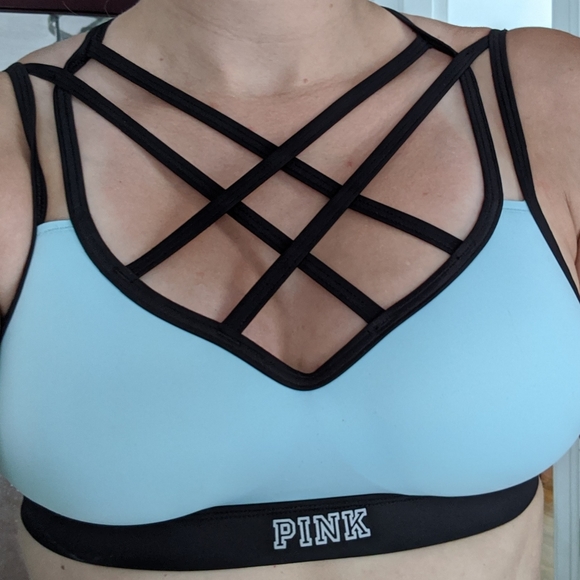 Victoria's secret pink sports bra - Picture 2 of 3